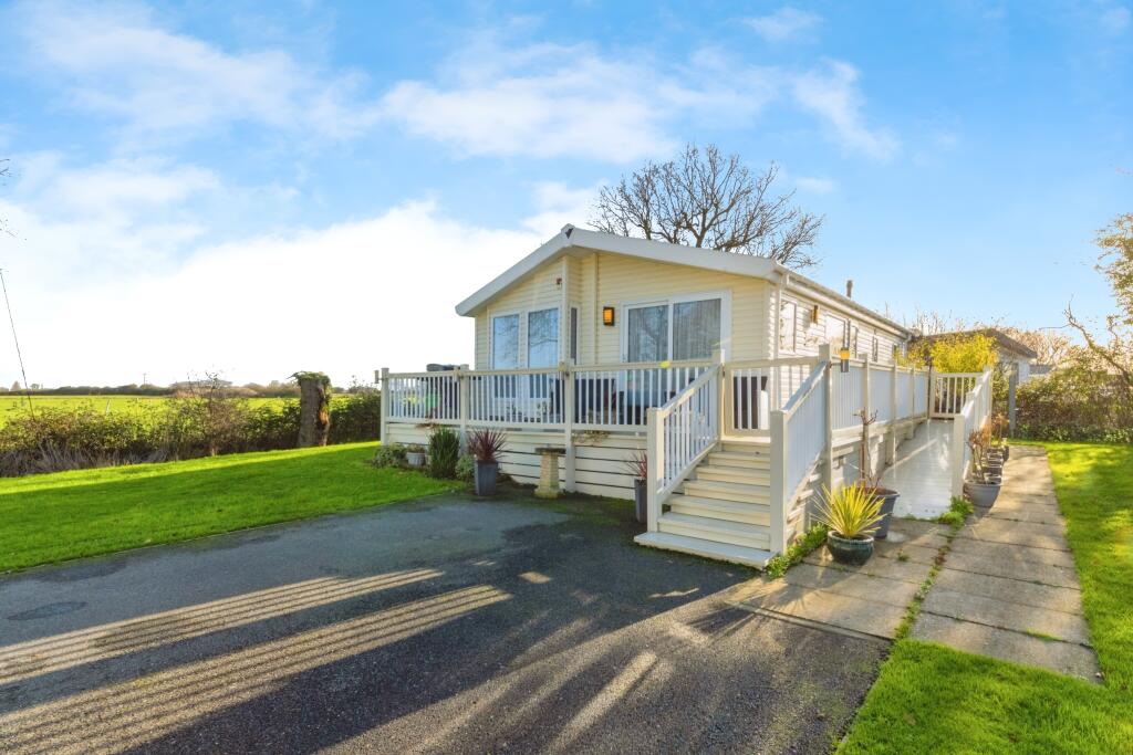 Main image of property: 29 - 31 London Road, Clacton-on-Sea, CO16