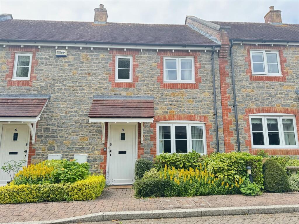 Main image of property: Stapleford Court, Stalbridge, Sturminster Newton