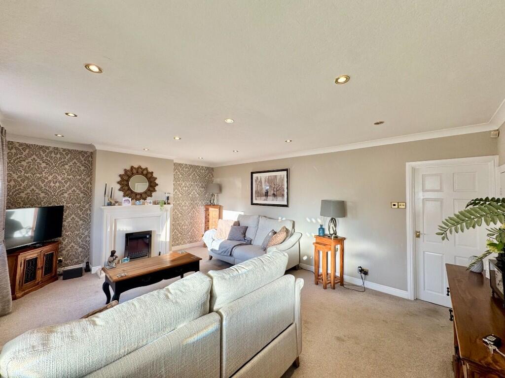 Sutton Lane, Adlington, PR6 photo 2