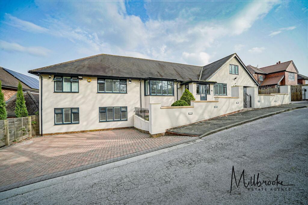 Main image of property: The Mount, Walkden Road, Worsley, Manchester, M28 2NF