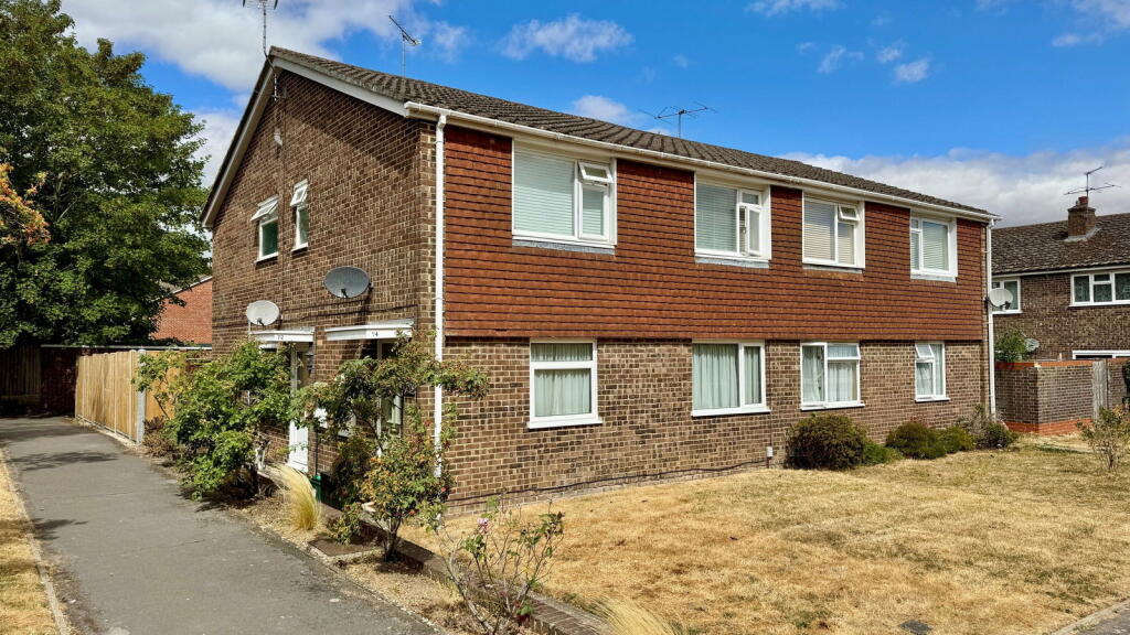 Main image of property: Sutton Road, Speen, Newbury, RG14 1UT