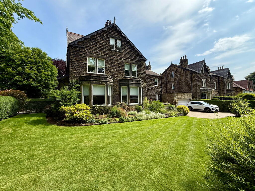 House in Leeds, Spofforth Hill, Wetherby - View 3