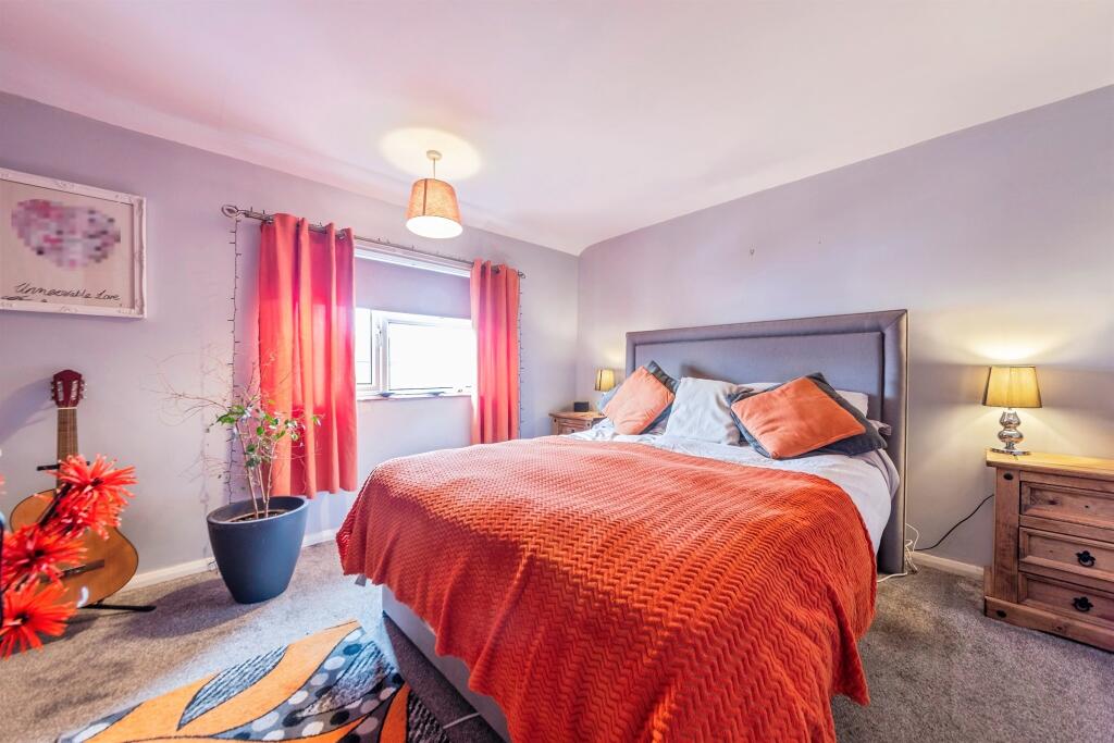 Chatsworth Road, Newark - View 3