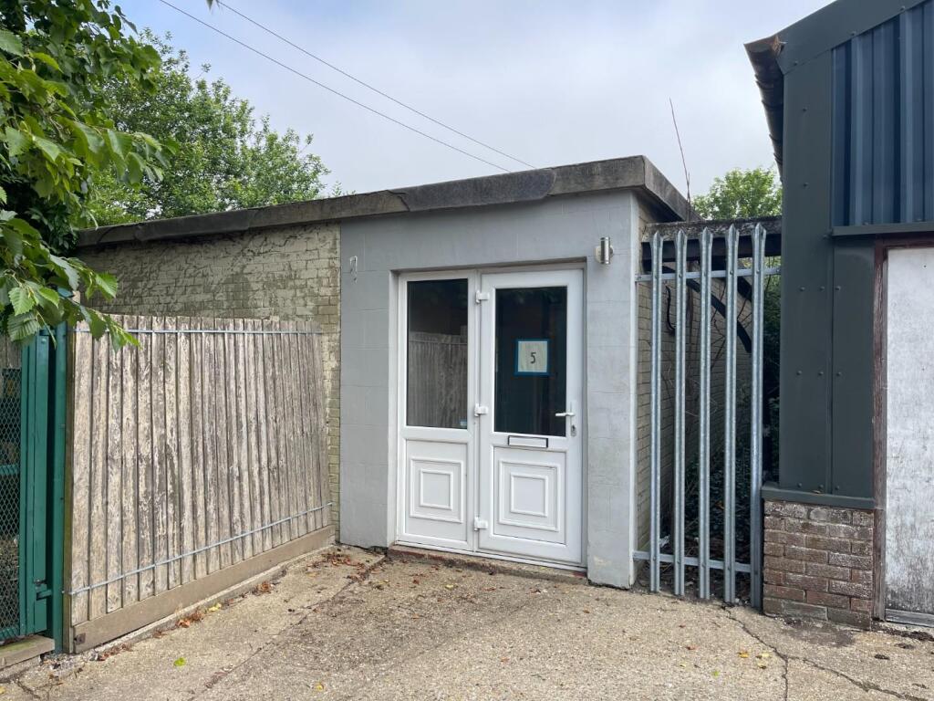 Main image of property: New Dover Road, Canterbury