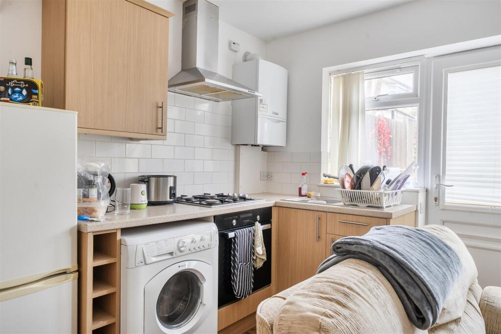 Apartment in Bristol, Southmead - View 5