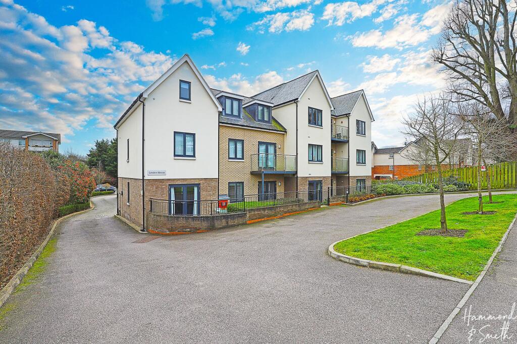 Apartment in Chelmsford - View 2