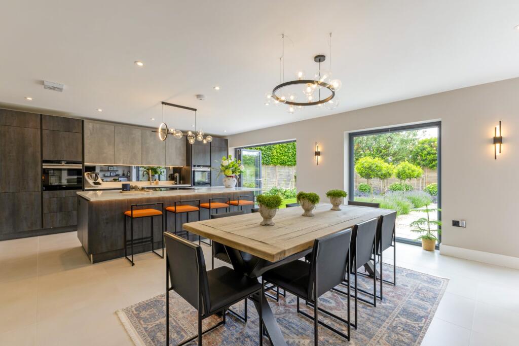 House in St Albans, Bernards Heath - View 4