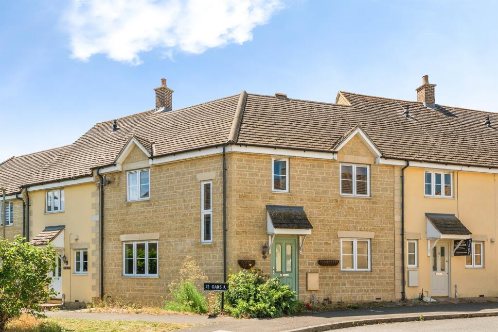 Main image of property: The Oaks, Carterton