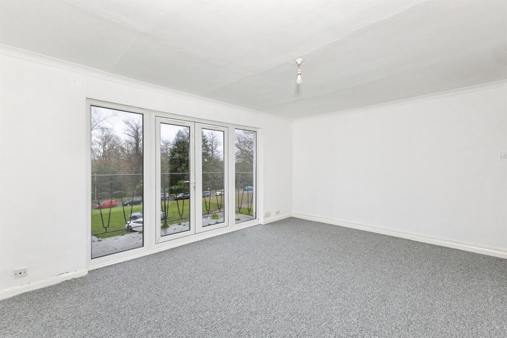 Apartment in Reading, Earley - View 4