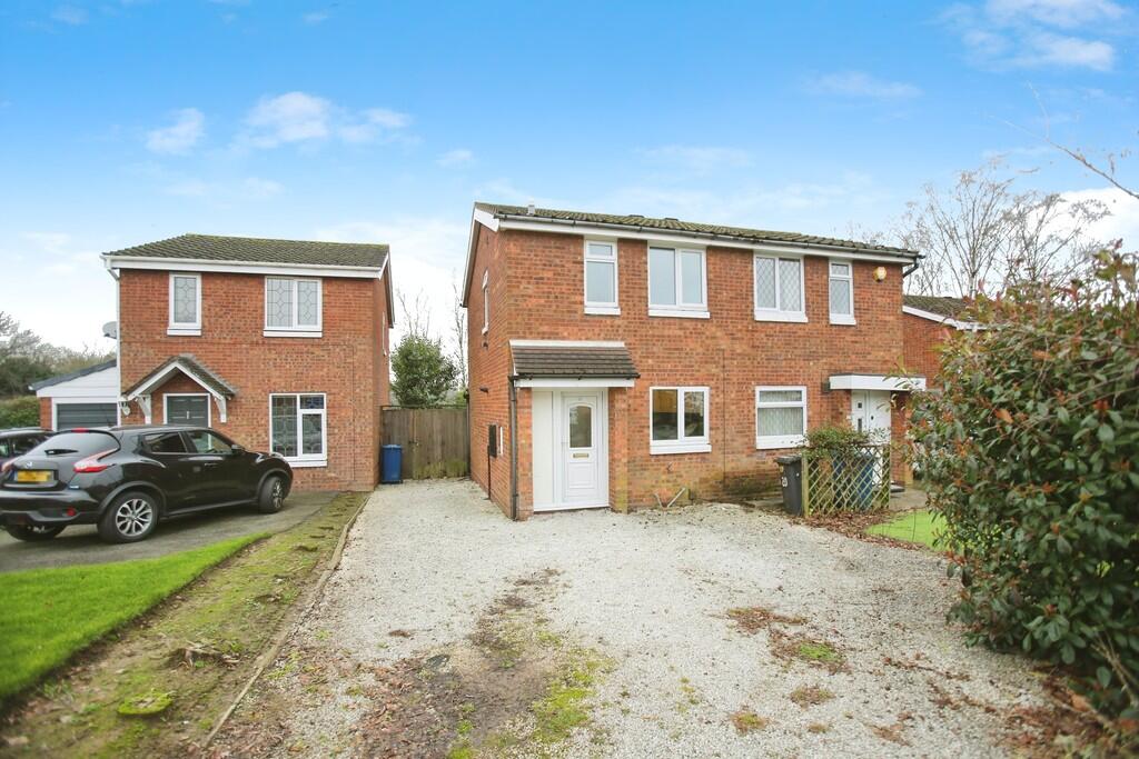 Main image of property: Hanlith, Wilnecote, Tamworth