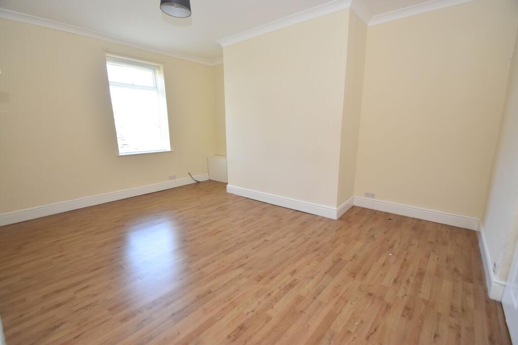 House in Newcastle upon Tyne, County Durham - More