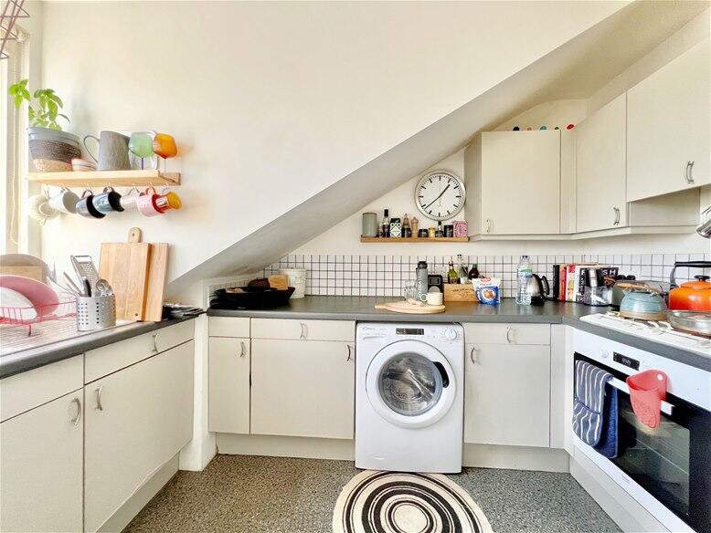 Apartment in London, Swiss Cottage, Belsize Park - View 3