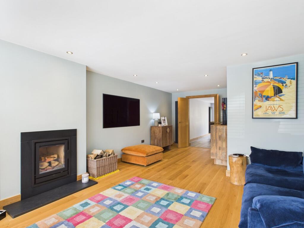 Grasmere Crescent, Kendal, LA9 photo 4