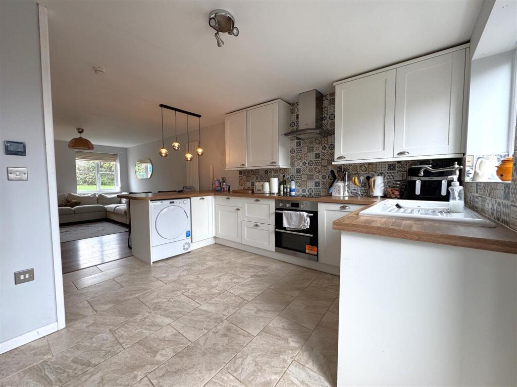 336, Foley Road photo 3