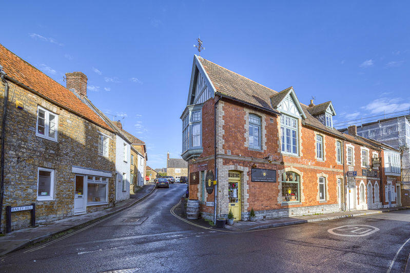 Main image of property: A truly spectacular duplex apartment in central Castle Cary