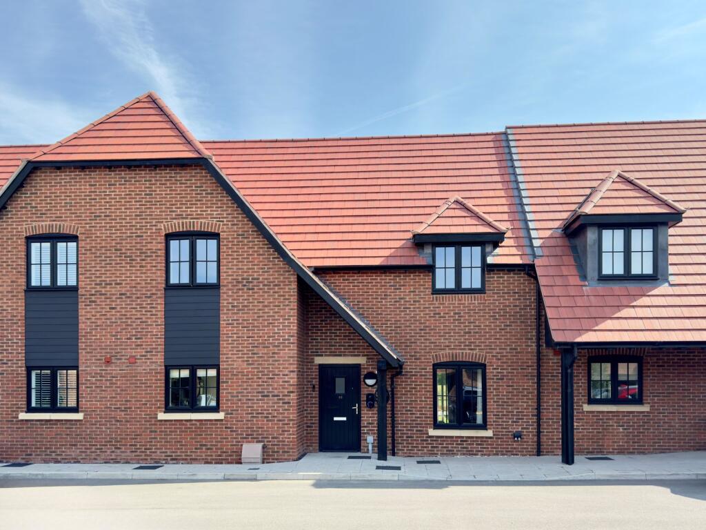 Main image of property: Meadow Court, East Challow, OX12