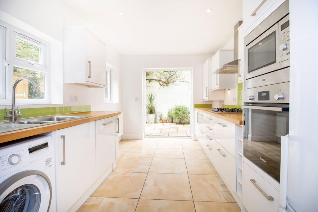 3 bedroom terraced house for rent