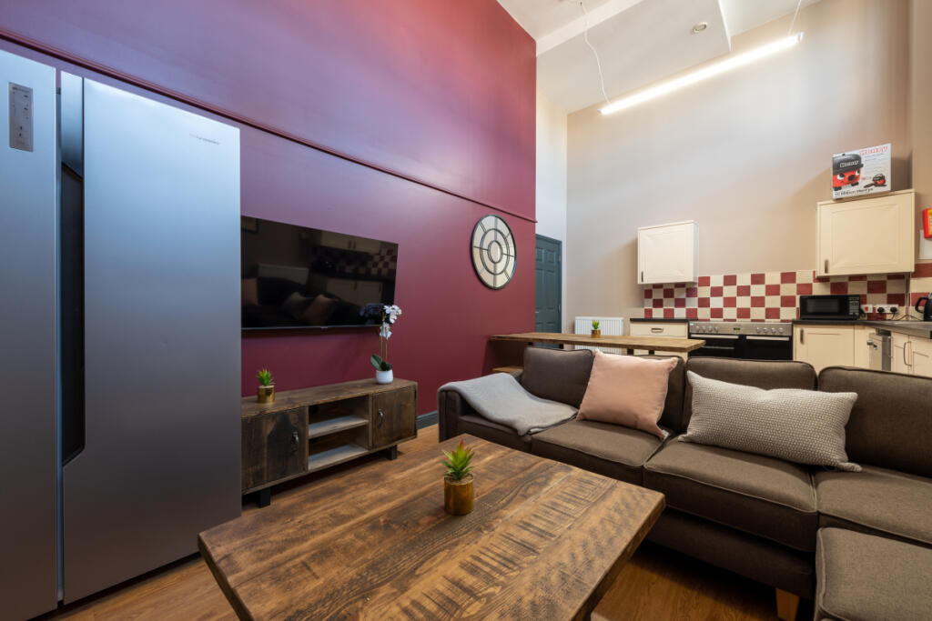 Apartment in Exeter - View 2
