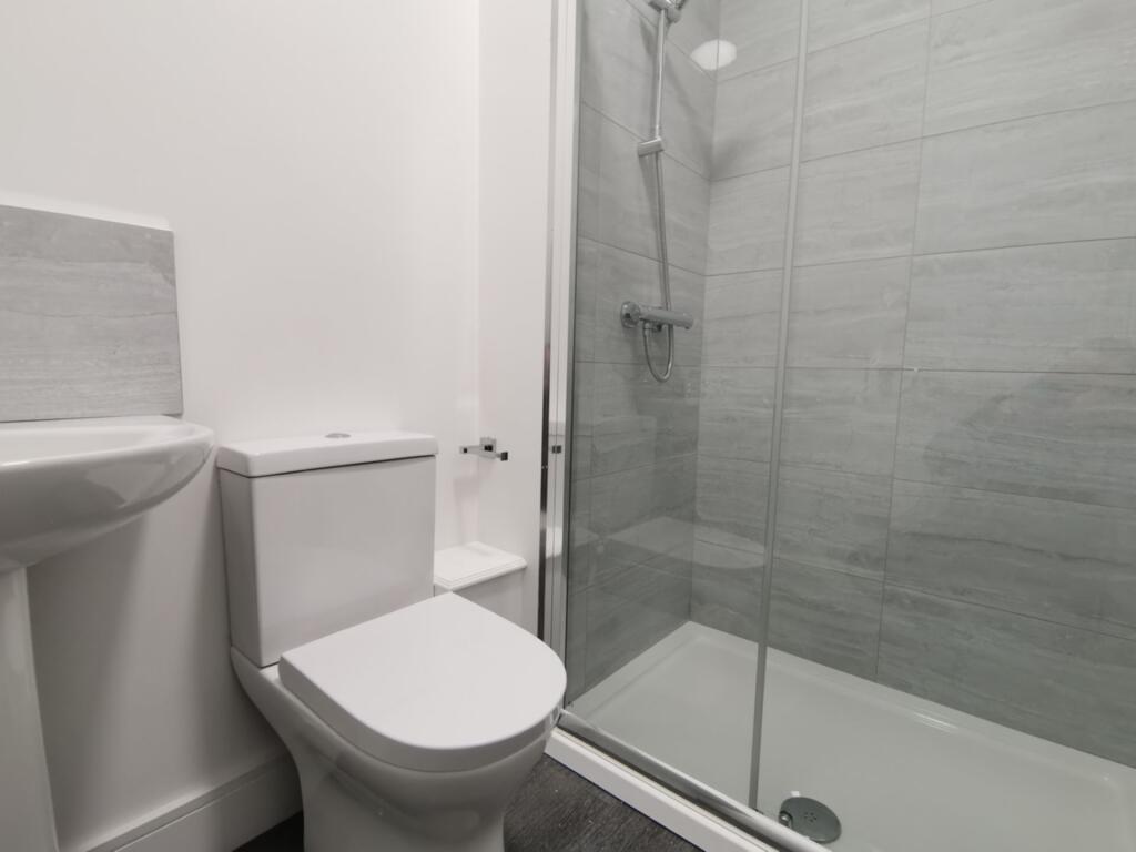 Apartment in Canterbury - View 5