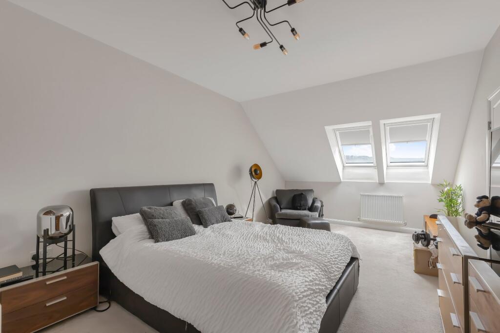 Fulton Crescent, Silsden, Keighley, West Yorkshire, BD20 photo 3