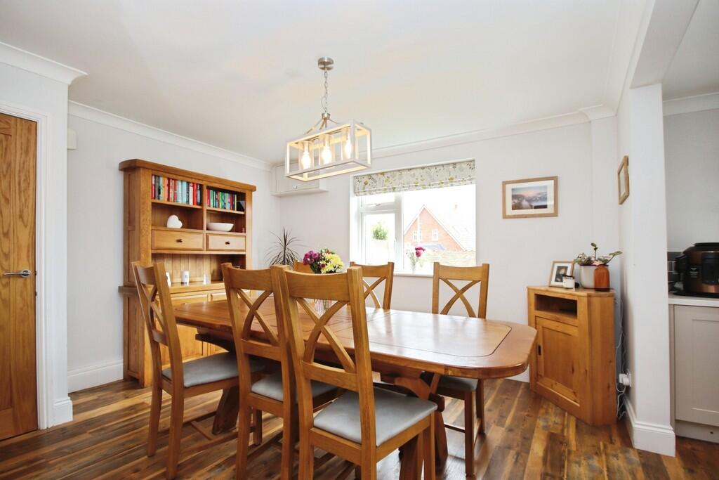 House in North Kesteven, Waddington - View 5