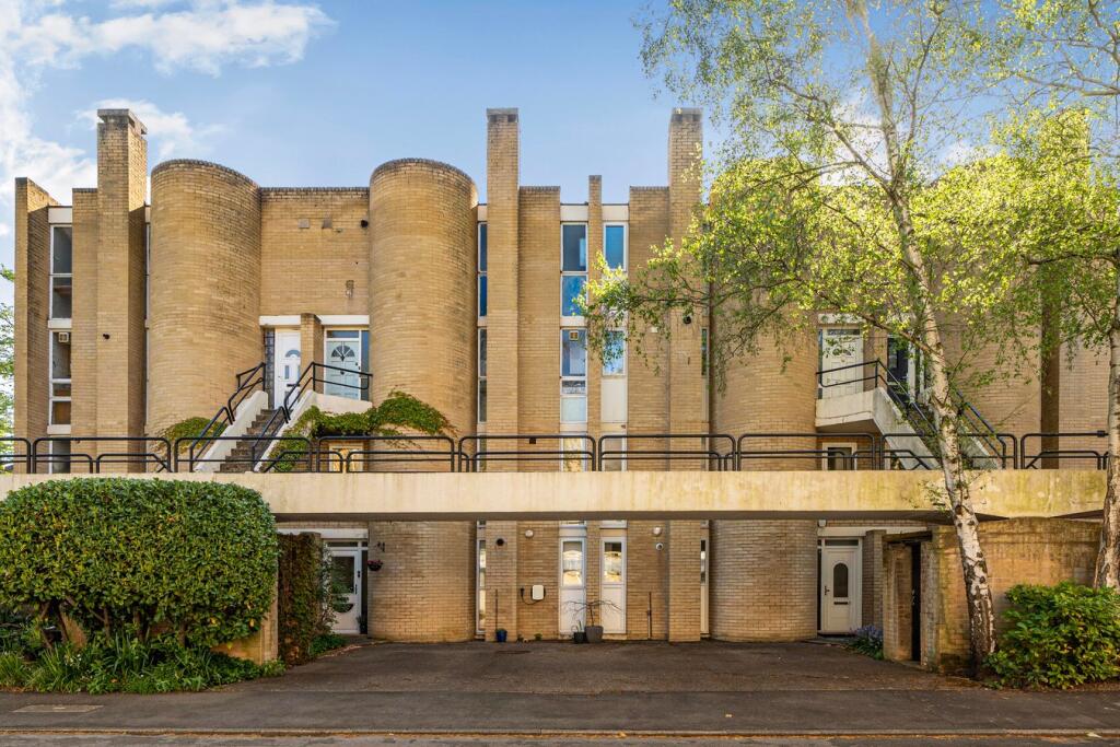 Main image of property: Apex Close, Beckenham, BR3