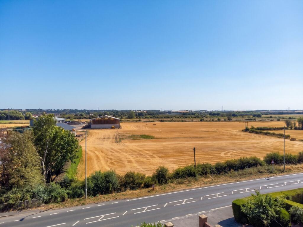 House in Nottingham - View 4