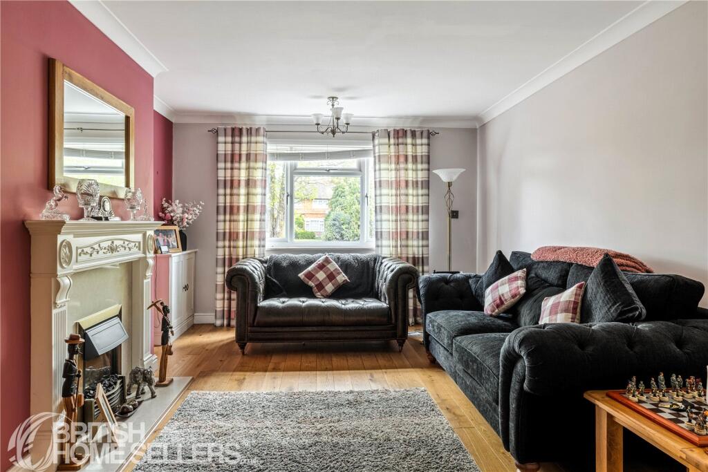 House in Tonbridge and Malling, Hadlow - View 2