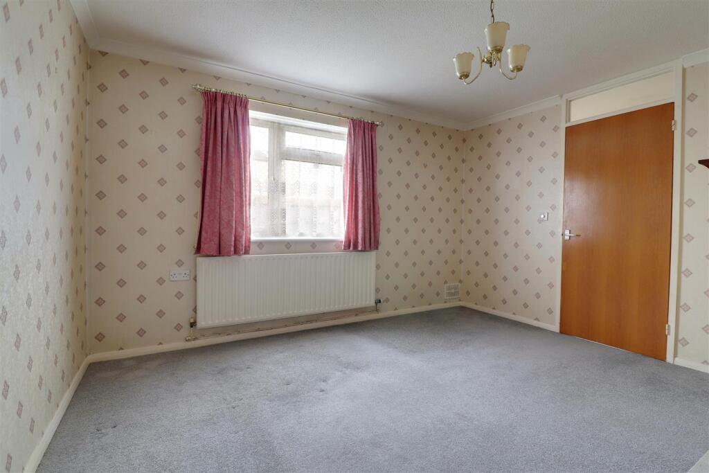 Glen Court, Stonehouse photo 3