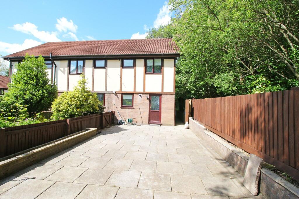 House in Cardiff, Llanishen - View 4