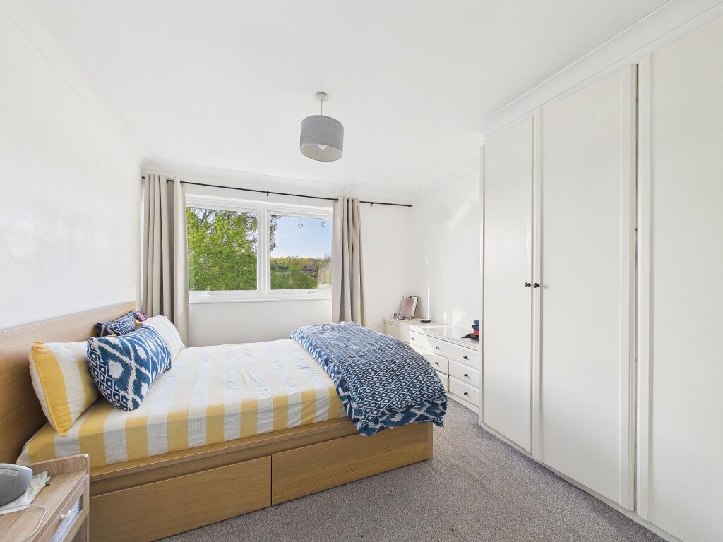 Dell Farm Road, Ruislip, HA4 – pohled 4