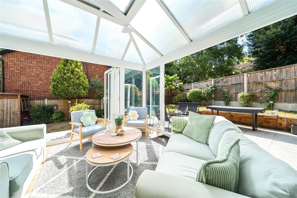 House in London - More