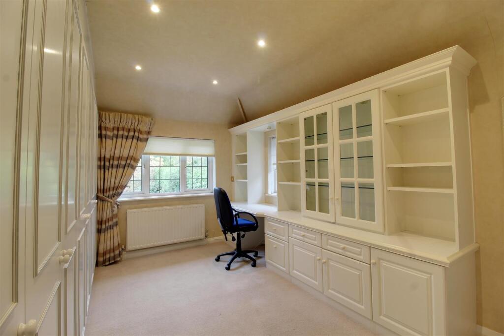 Additional image 17 of Brookmans Avenue, Brookmans Park