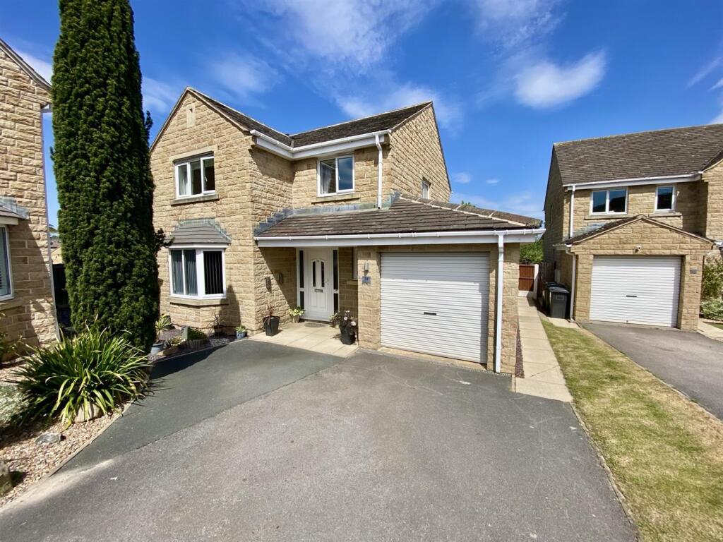 Main image of property: Oakfield Drive, Mirfield