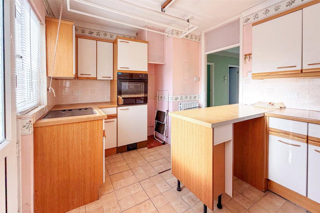 Palmer Road, Angmering, Littlehampton, West Sussex photo 5
