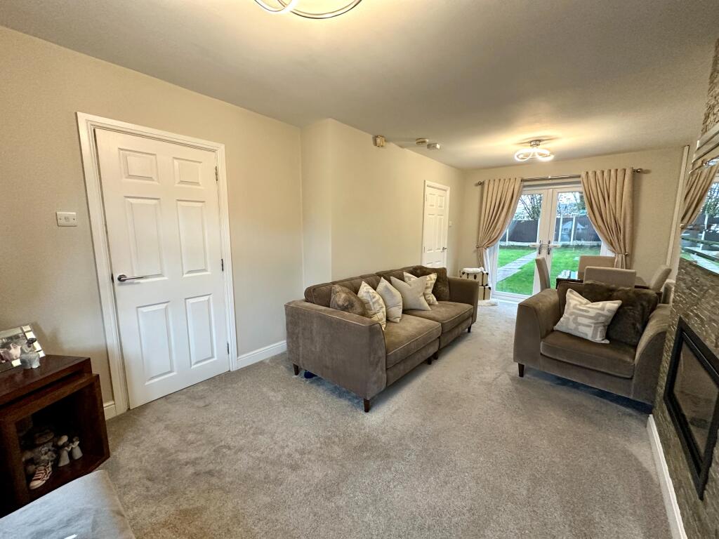 House in Sandwell, West Midlands - View 3