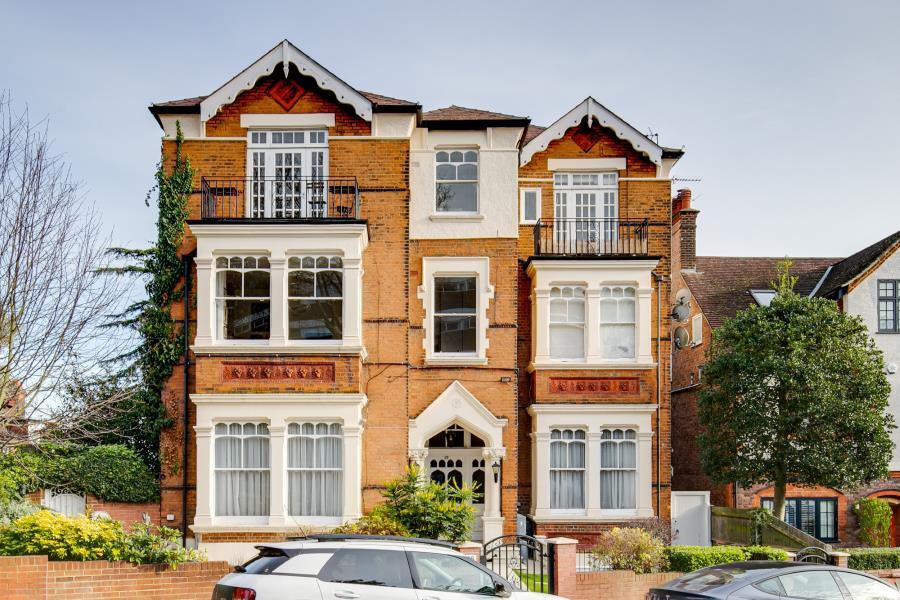 Apartment in London - View 2