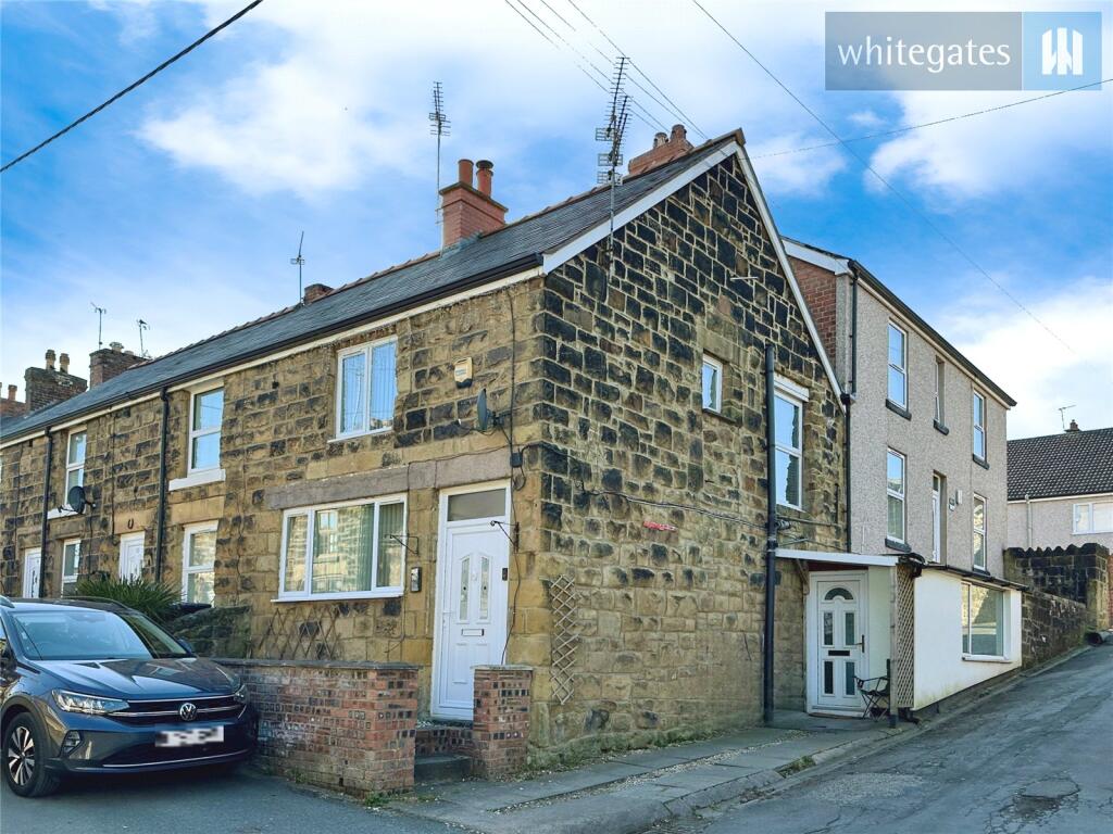 2-bed terraced on Victoria Road, Brynteg, Wrexham, LL11, £200,000