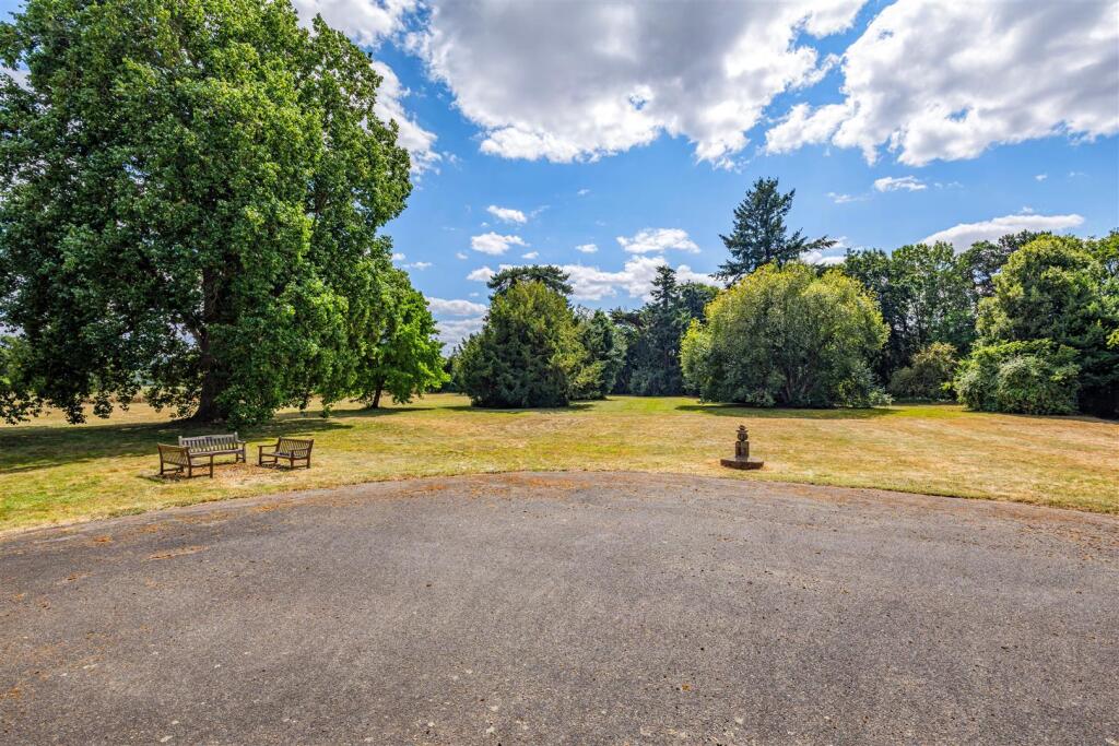 House in Hampton Bishop, Herefordshire - View 4