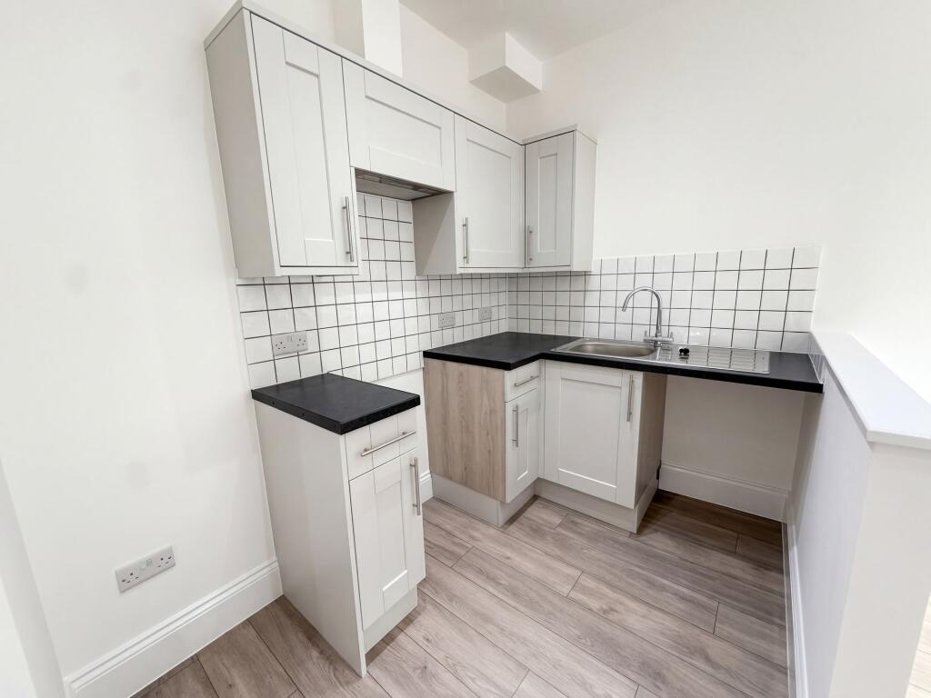 Apartment in Torquay - View 5