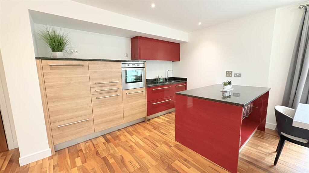 Apartment in Birmingham - View 5