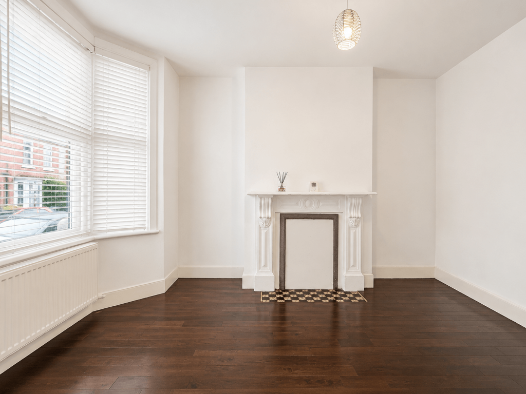 House in Croydon - View 5