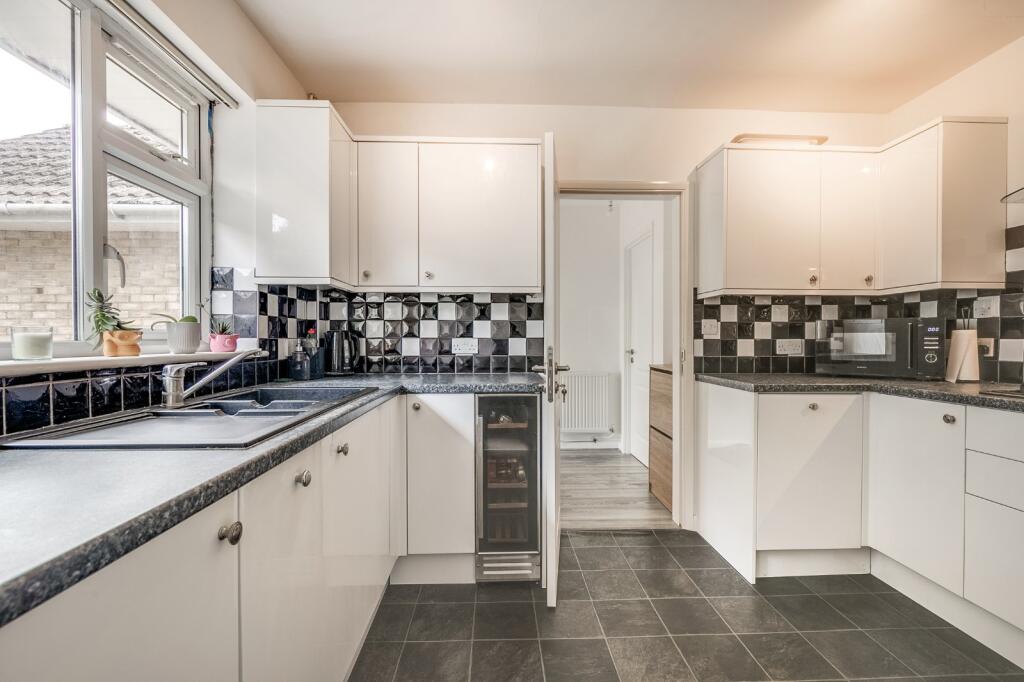 Additional image 7 of Roundabout Lane, Mardley Heath, Welwyn, Hertfordshire, AL6