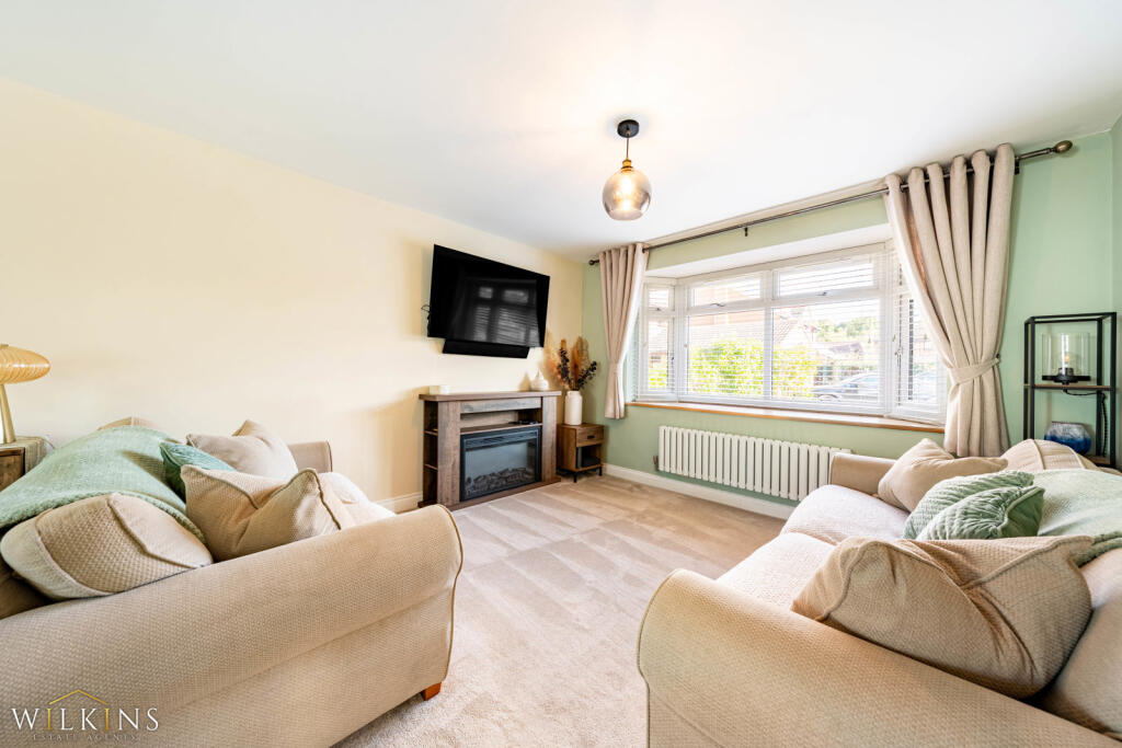 House in Tamworth, Staffordshire - View 2