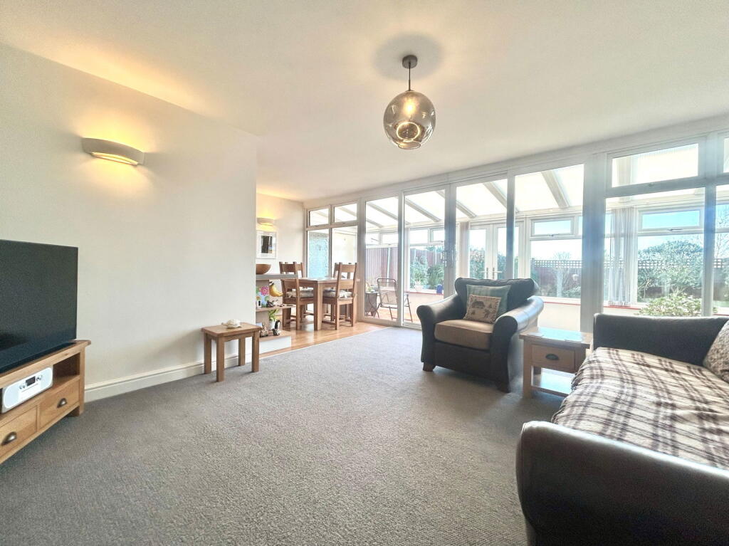 Gower Road, Northway, Sedgley photo 3