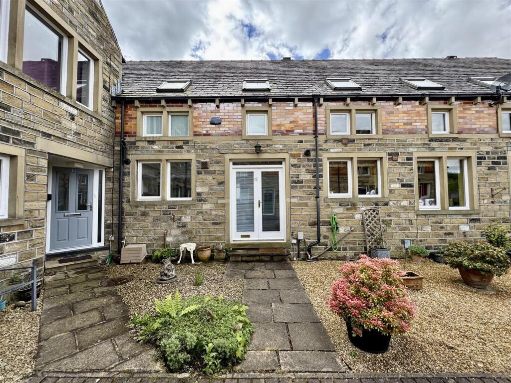 Main image of property: Hallows Court, Old School Lane, Almondbury, Huddersfield, HD5 8HQ
