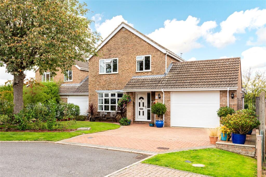 4-bed detached on Langlands, Lavendon, Olney, Buckinghamshire, MK46, £465,000