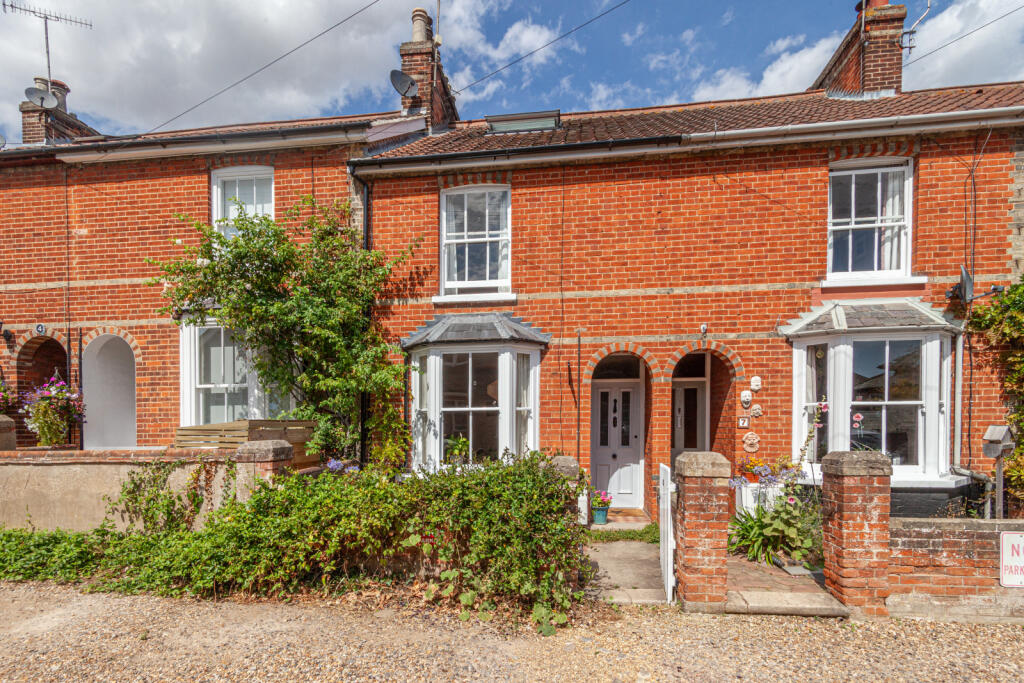 Main image of property: Gladstone Road, Woodbridge, IP12 1EF