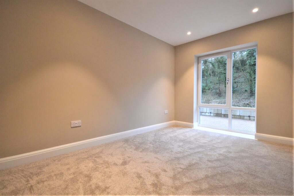 Apartment in Stockport - View 5