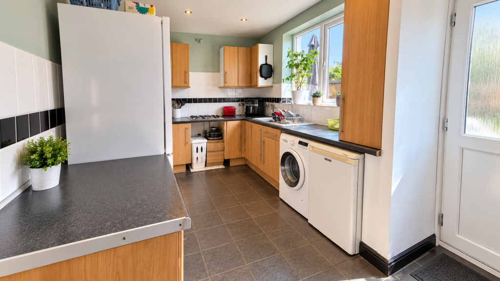 House in Romford - View 3